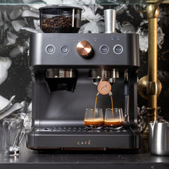 Premium Bean-to-Cup Espresso Machine – Smart Coffee Maker with Built-in Grinder